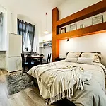 Walk 50M To Market Square & Rynek! Stylish 1Br, Kitchen