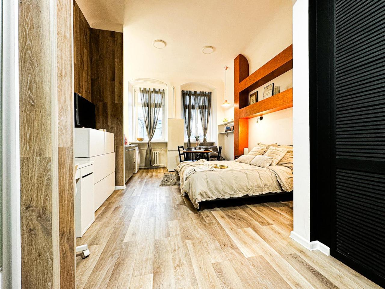 Walk 50m To Market Square & Rynek! Stylish 1br, Kitchen Apartament *