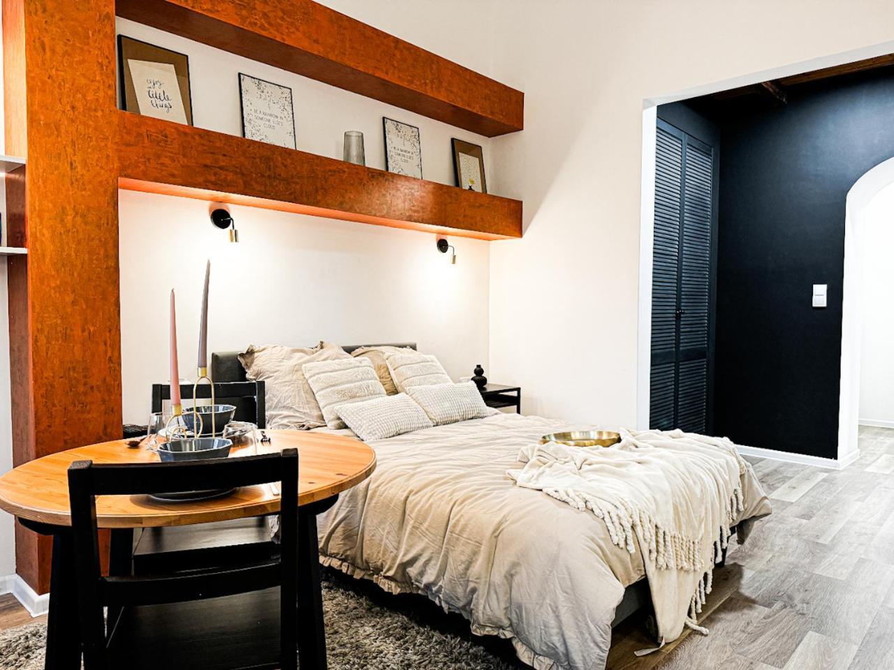 Walk 50m To Market Square & Rynek! Stylish 1br, Kitchen * Wrocław